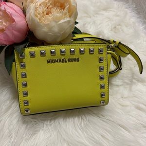 NWOT Michael Kors Mini Selma Crossbody Stud in Neon Yellow
